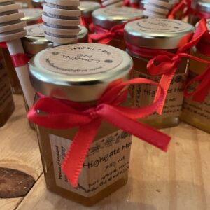 Customisable mini jars of honey - Image 3